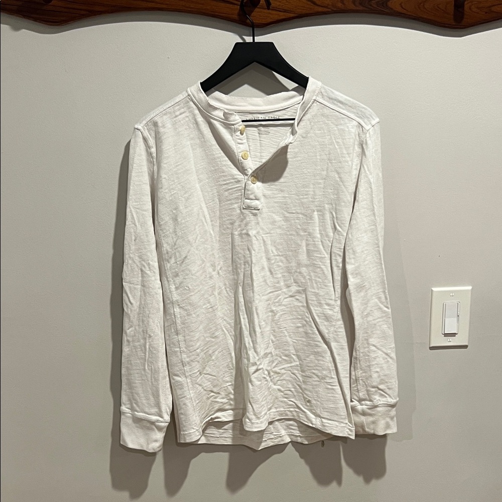 American Eagle Outfitters White Long Sleeve Tee Soft Cotton Casual